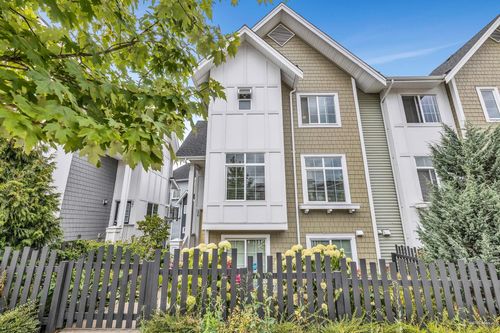 26-20180 84 Ave, Langley, BC, V2Y3N5 | Card Image