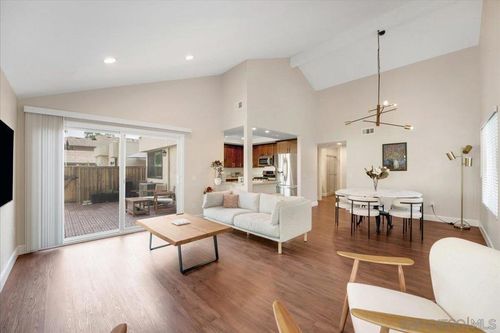 9722 Caminito De La Fada, San Diego, CA, 92124-1612 | Card Image