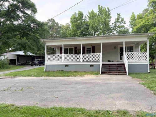 286 County Road 1241, Vinemont, AL, 35179-8301 | Card Image