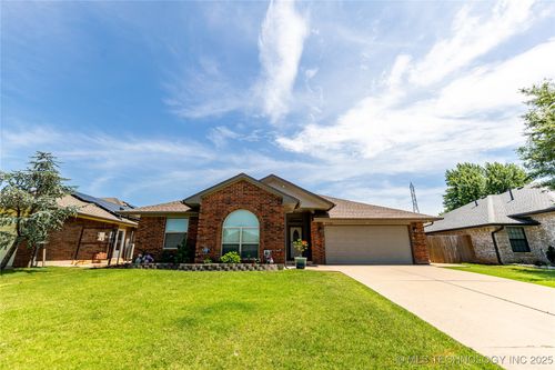 7224 Nw 102nd St, Oklahoma City, OK, 73162-4508 | Card Image