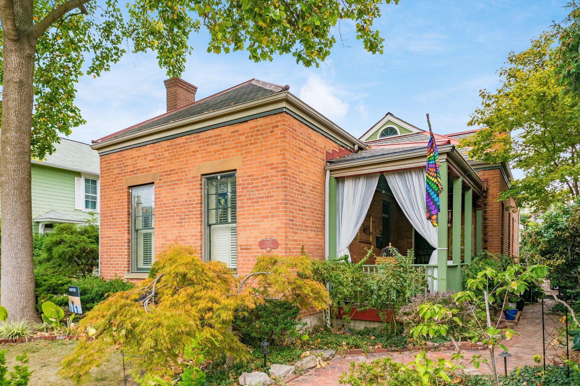 Highland St, Columbus, OH 43201