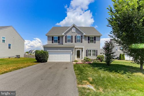18230 Shapwick Ct, HAGERSTOWN, MD, 21740-2076 | Card Image