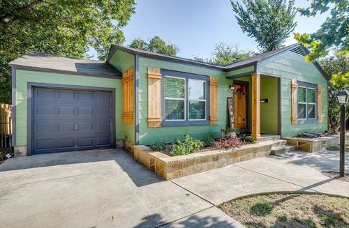 7412 Ewing Ave, Fort Worth, TX, 76116-8642 | Card Image