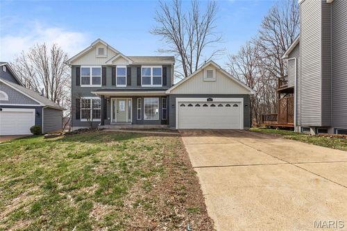 365 Emmanuel Ct, Valley Park, MO, 63088-2312 | Card Image