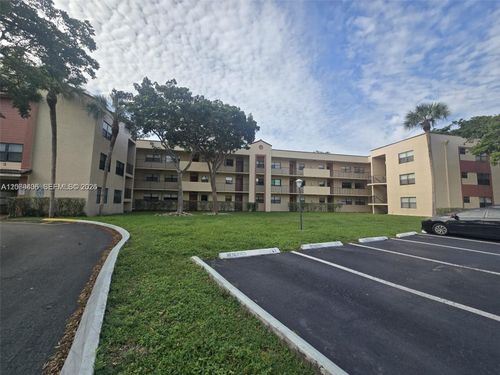 113-3396 Foxcroft Rd, Miramar, FL, 33025-4196 | Card Image
