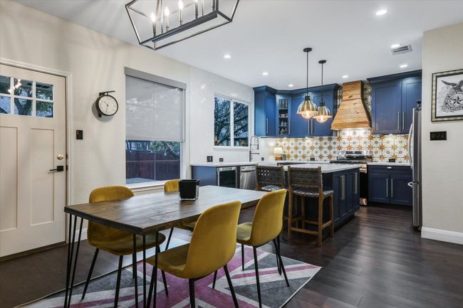 10208 Beard Ave, House other with 3 bedrooms, 3 bathrooms and 2 parking in Austin TX | Image 8