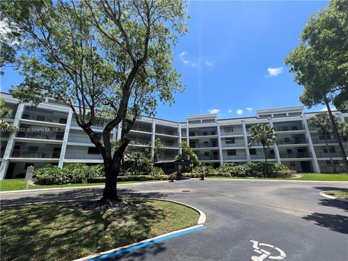 apt-104-16171 Blatt Blvd, Weston, FL, 33326-1474 | Card Image