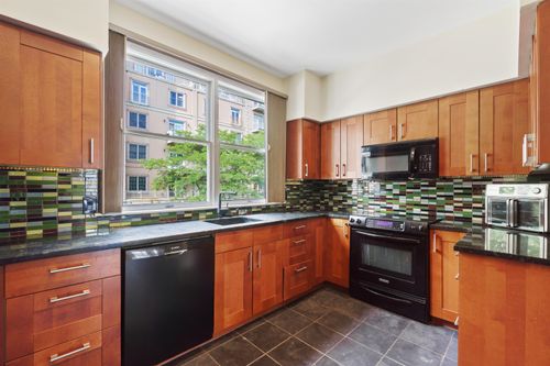 apt-34-201 Shearwater Ct W, Jersey City, NJ, 07305-5407 | Card Image