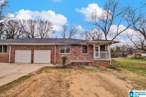 126 E Jones Ct, HUEYTOWN, AL, 35023-2134 | Card Image