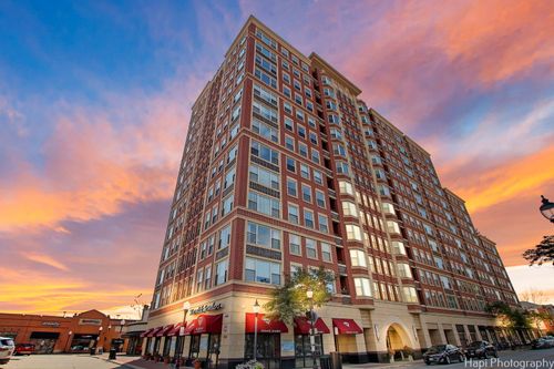 206-77 Evergreen Ave, Arlington Heights, IL, 60005-1490 | Card Image