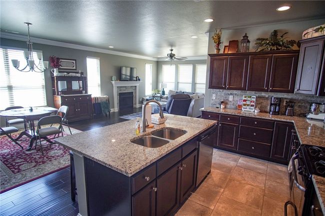 505 Rustic Creek Ln, House other with 4 bedrooms, 3 bathrooms and null parking in Cave Springs AR | Image 7