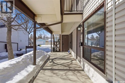 126 Gore Pl, Regina, SK, S4T7S4 | Card Image