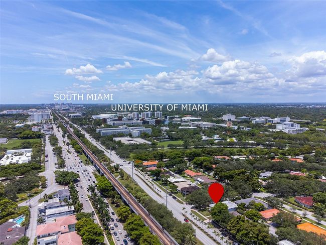 4995 Ponce De Leon Blvd / 1050 Sistina Av, Home with 0 bedrooms, 0 bathrooms and 8 parking in Coral Gables FL | Image 39