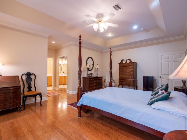 10262 Wildwood Cir, House other with 3 bedrooms, 2 bathrooms and null parking in Live Oak FL | Image 25
