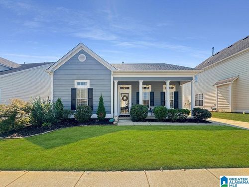 4590 Clubview Dr, BESSEMER, AL, 35022-7003 | Card Image