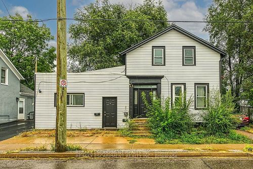 43 Centre St, Saint Catharines, ON, L2R3A8 | Card Image