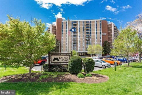 apt-820-6800 Fleetwood Rd, MCLEAN, VA, 22101-3609 | Card Image