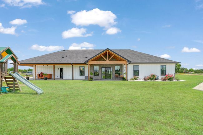 176 Private Road 33082, House other with 4 bedrooms, 3 bathrooms and null parking in Sumner TX | Image 25