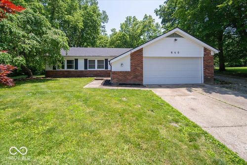 640 Shady Creek Ct, Greenwood, IN, 46142-1244 | Card Image