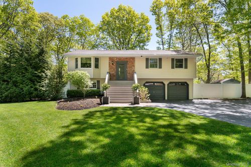 21 Laurita Gate, Port Jefferson, NY, 11777-2113 | Card Image