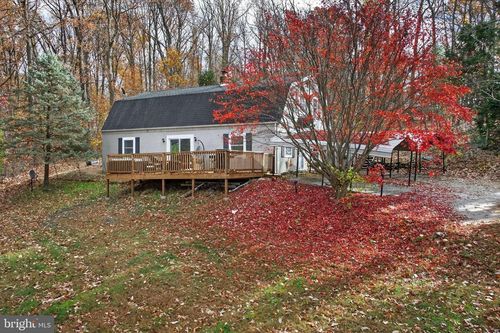 11983 Tree Ln, FELTON, PA, 17322-8759 | Card Image