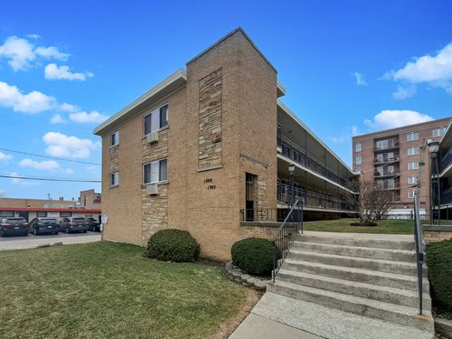 11e-1509 Brown St, Des Plaines, IL, 60016-4466 | Card Image
