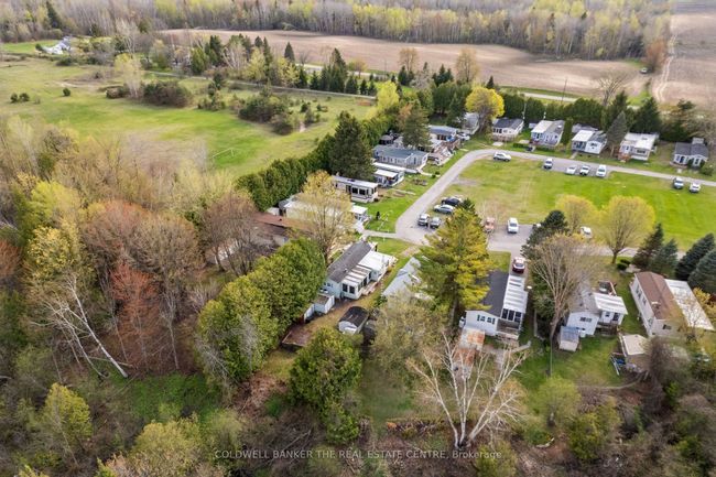 327 - 285 Crydermans Sideroad, House other with 2 bedrooms, 1 bathrooms and 2 parking in Georgina ON | Image 20