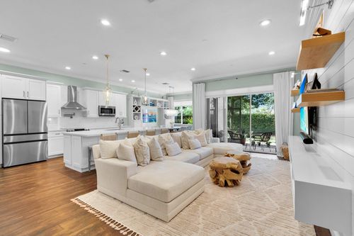 49 Lancaster Rd, Boynton Beach, FL, 33426-8431 | Card Image