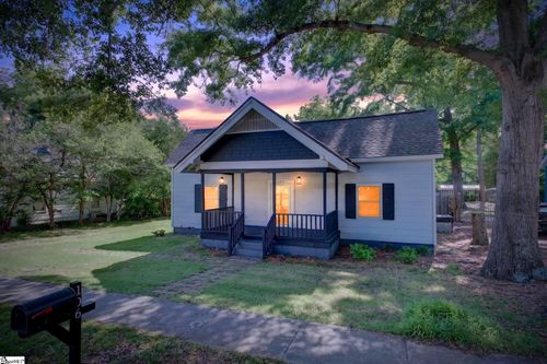 106 S Green Street, williamston, SC, 29697 | Card Image