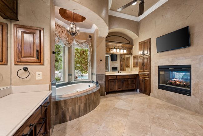 1800 Beam Dr, House other with 5 bedrooms, 7 bathrooms and null parking in Southlake TX | Image 24