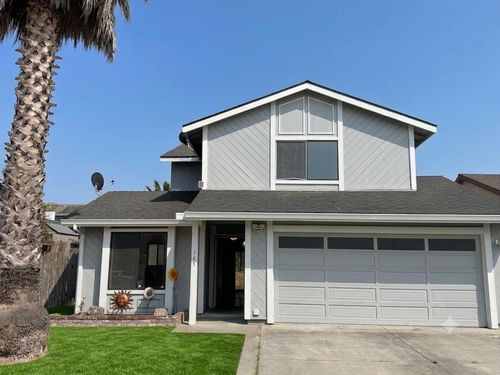 365 Bush St, Salinas, CA, 93907 | Card Image