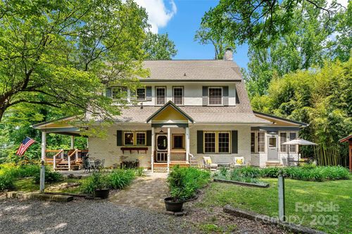 147 Preservation Way, Waynesville, NC, 28786-1627 | Card Image