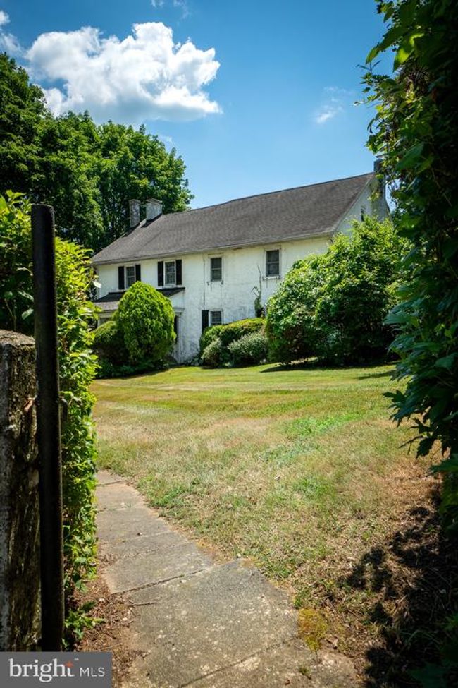 11 Sweet Water Rd, House other with 5 bedrooms, 2 bathrooms and null parking in ELVERSON PA | Image 15