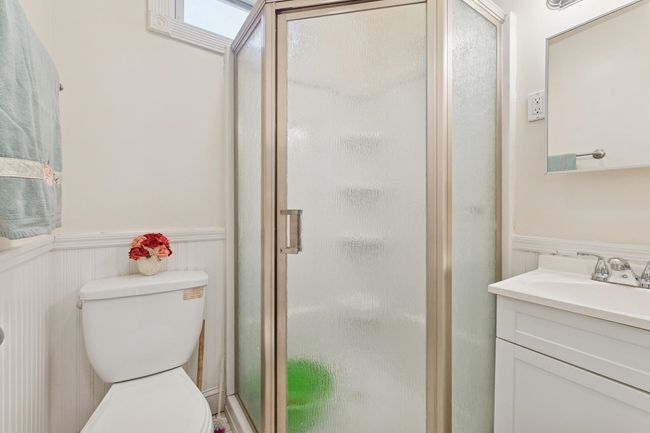 425 74 Th St, House other with 4 bedrooms, 2 bathrooms and null parking in North Bergen NJ | Image 11
