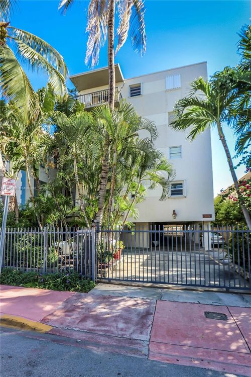 apt-401-1605 Meridian Ave, Miami Beach, FL, 33139-2838 | Card Image