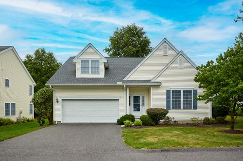 103 Logging Trail Rd, Danbury, CT, 06811-2627 | Card Image