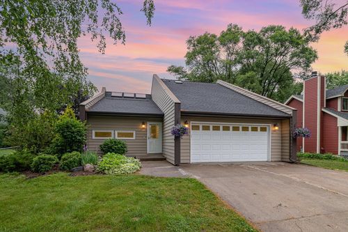 515 Koehler Rd, Vadnais Heights, MN, 55127-7064 | Card Image