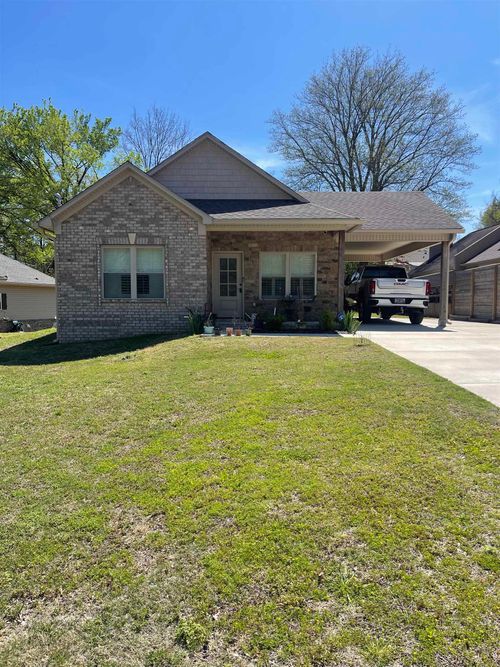 210 Church St, Ripley, TN, 38063-1612 | Card Image