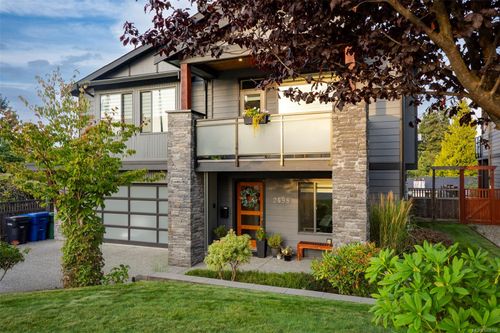 2498 Lynburn Cres, Nanaimo, BC, V9S3T4 | Card Image