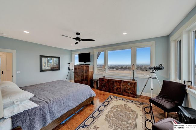 1015 E Rd, House other with 4 bedrooms, 4 bathrooms and 2 parking in Palmyra NE | Image 45