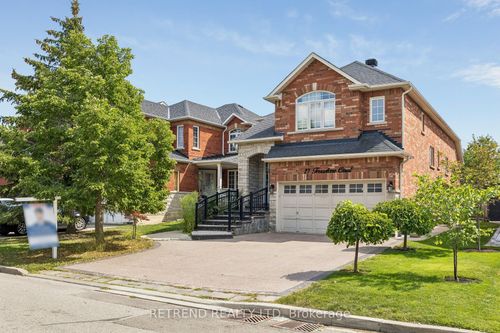 27 Terrastone Crt, Bolton, ON, L7E2G7 | Card Image