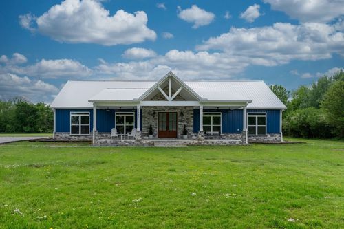 1801 Twin Caves Dr, Lewisburg, TN, 37091-6272 | Card Image