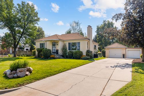 3139 Crestview Cir, Bountiful, UT, 84010-8217 | Card Image