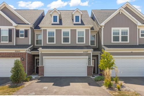 2267 Ryegrass Ln, Bolingbrook, IL, 60490-5668 | Card Image