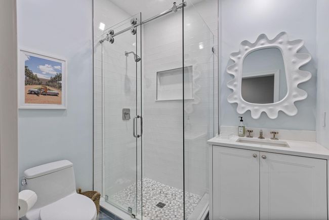1010 - 311 Cocoanut Row, Condo with 3 bedrooms, 2 bathrooms and null parking in Palm Beach FL | Image 20
