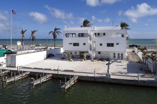74560 Overseas Hwy, Islamorada, FL, 33036-4134 | Card Image