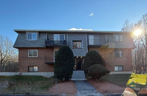 apt-2-5-176 Maple Ave, Rutland, MA, 01543-1328 | Card Image