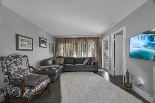 203 Lake Carol Dr, West Palm Beach, FL, 33411-2157 | Card Image