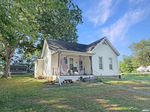 340 W 2nd St, Versailles, IL, 62378-1111 | Card Image