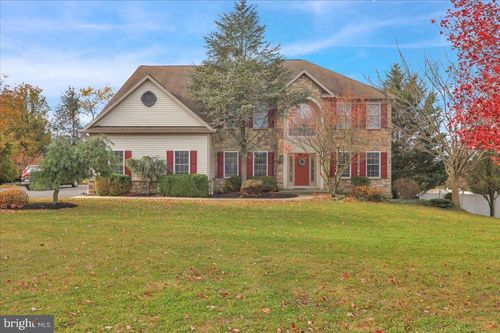 144 Robby Dr, LEESPORT, PA, 19533-9434 | Card Image